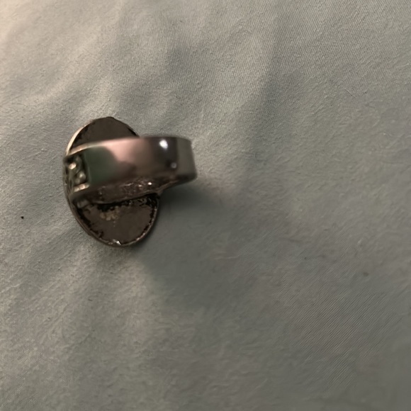 Vampire Diaries Ring - Picture 12 of 12